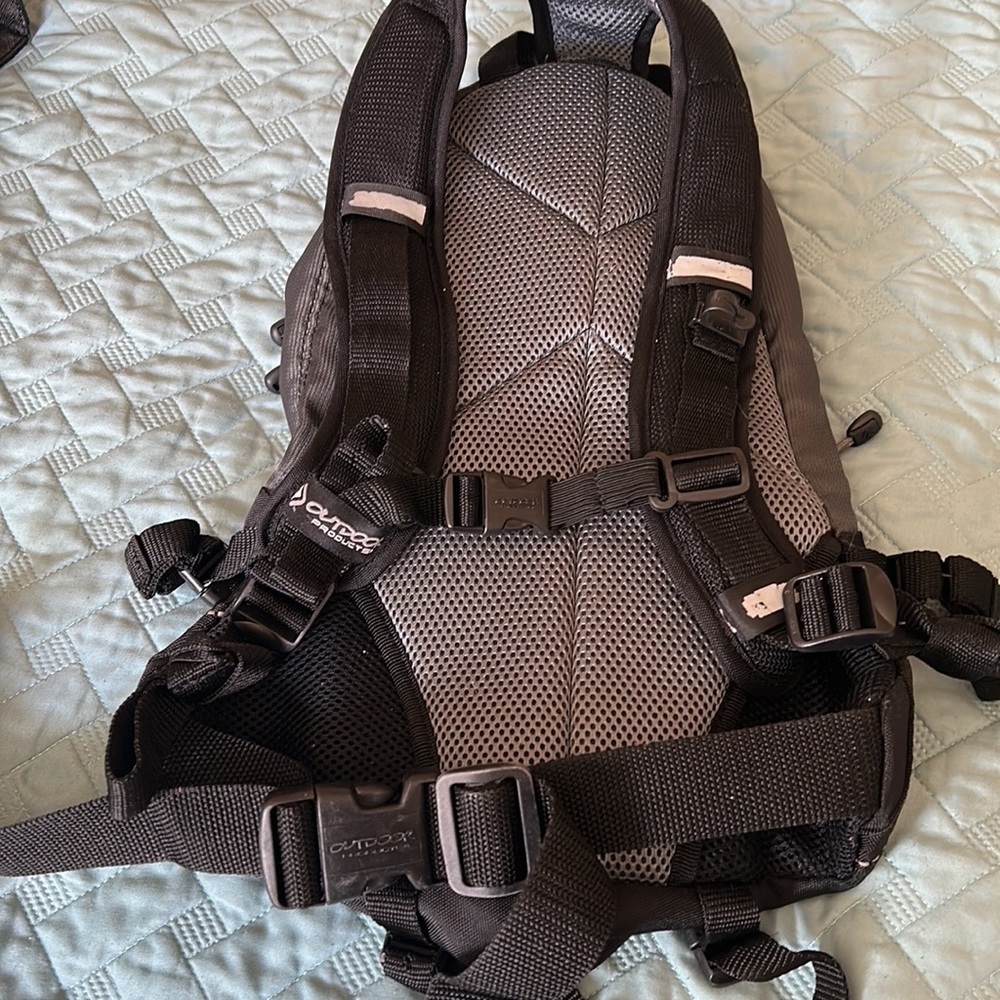 Hiking backpack - Picture 5 of 16